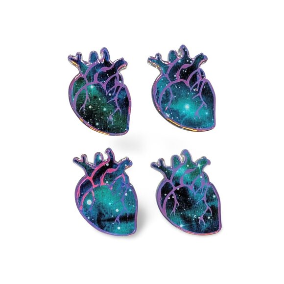 Heart Badge Reel | Handmade ID Holder | Nurse Teacher Student Therapist Gift NWT - Picture 3 of 4